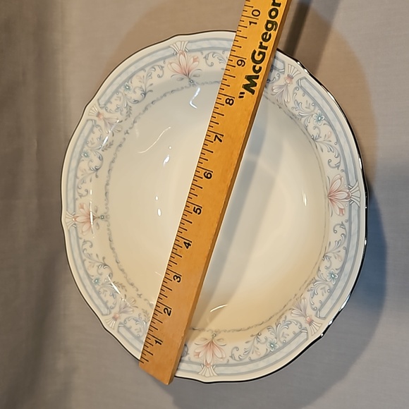 New Noritake Crown Flower 7324 Round Vegetable Bowl Ivory China - Picture 8 of 9